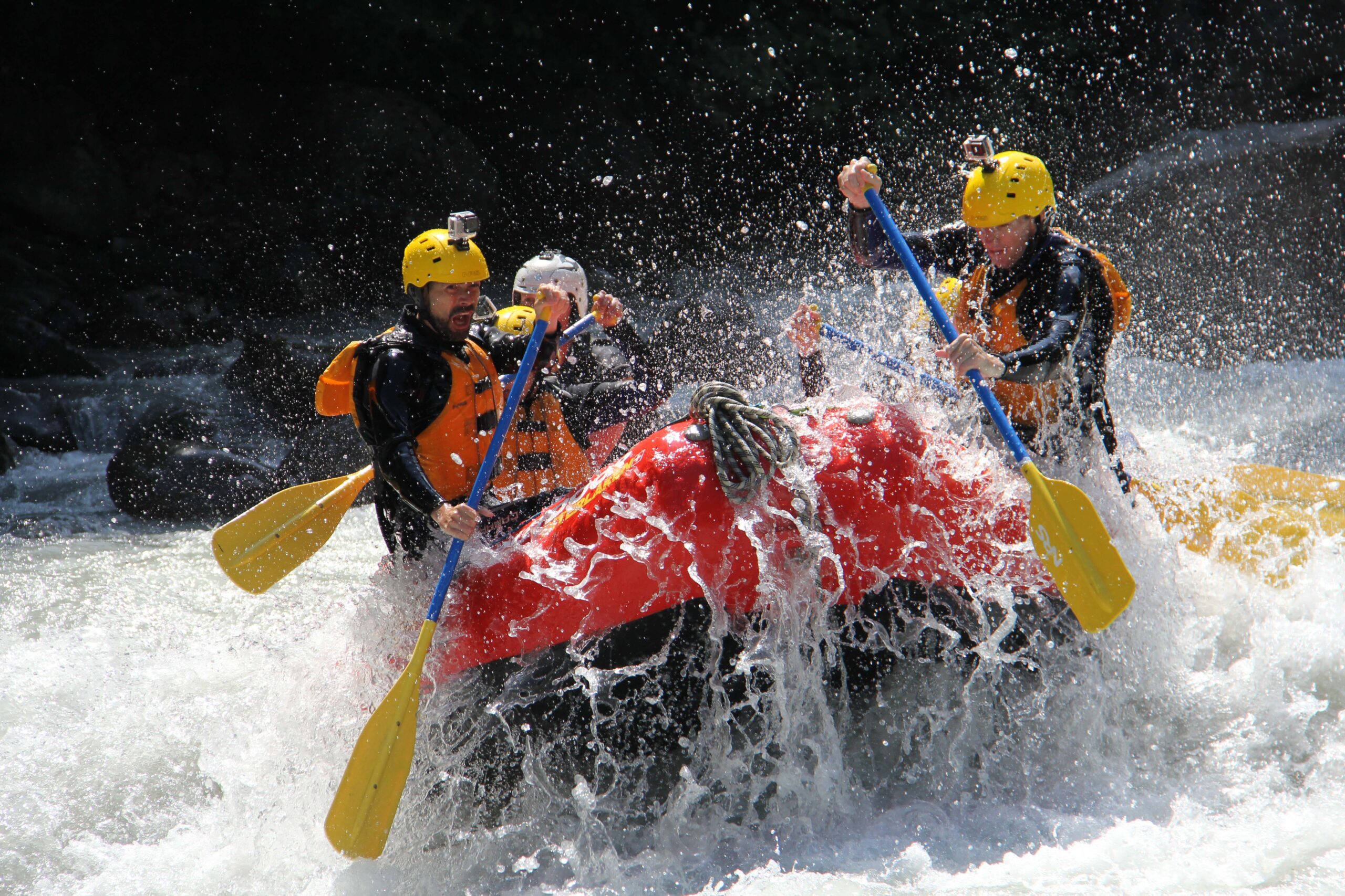 River Rafting – The refreshing team event | Interlaken, the trendy ...